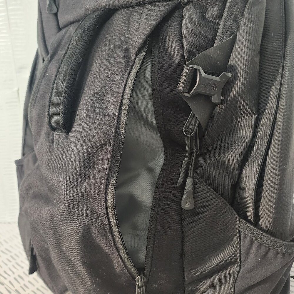 The North Face Router Flexvent Backpack - Picture 6 of 14